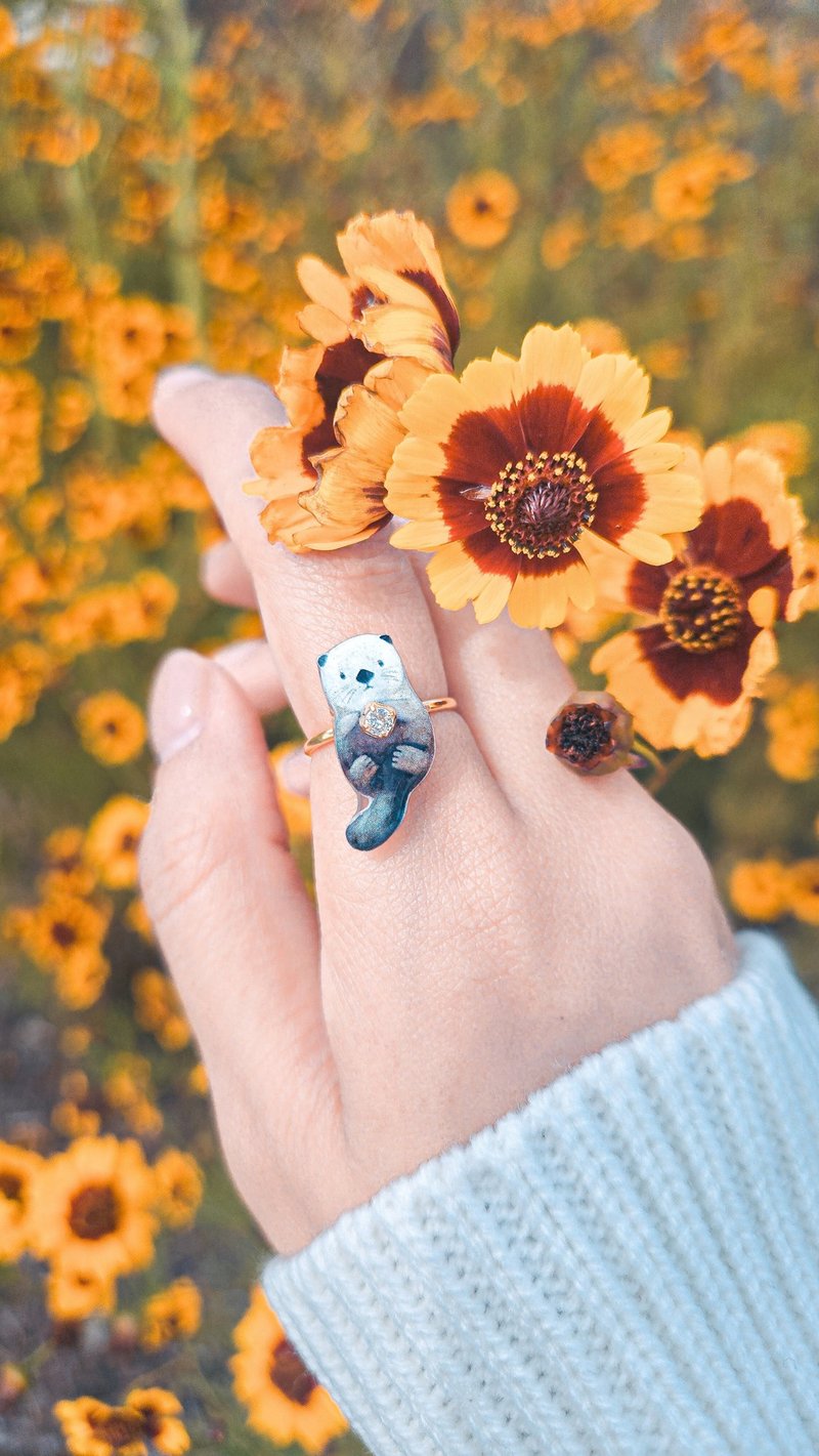 【動物們 No.015】抱緊陽光的小海獺 . 戒指 - 戒指 - 樹脂 