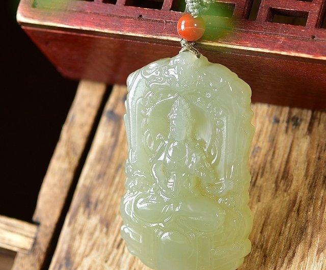 観音菩薩の和田玉の置物 観音菩薩の和田玉の置物