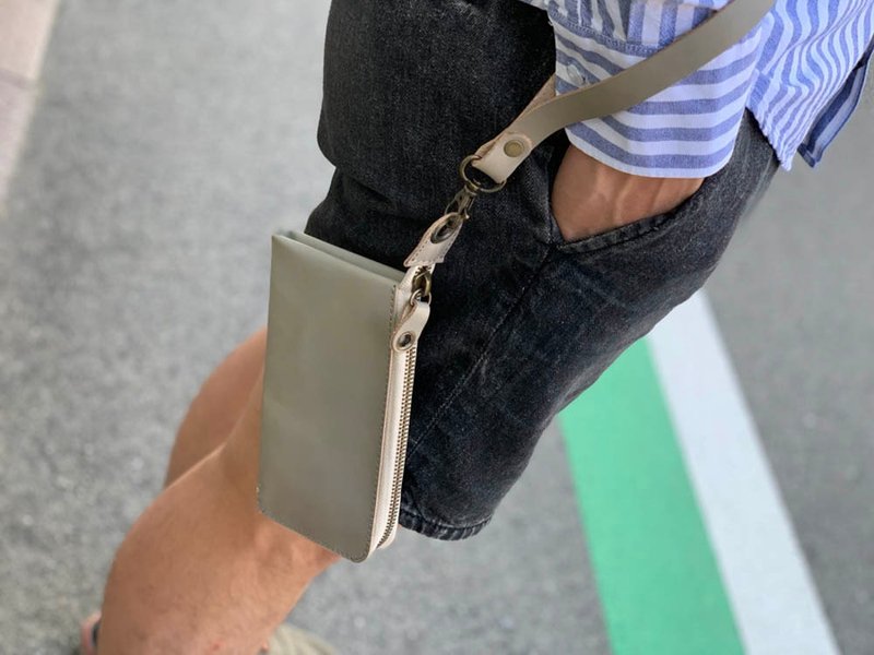 PETANT　さらりと洗練された大人グレー　ペタントマルチ財布　オンオフOK　PMW-HHHH-H - 錢包/皮夾/長短夾 - 真皮 灰色