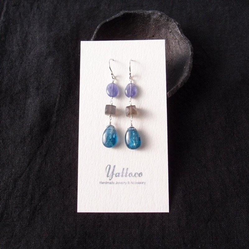 【SV】Tanzanite × Moonstone × Kyanite Earrings ミックスストーンピアス ブルー - 耳環/耳夾/耳骨夾 - 寶石 藍色