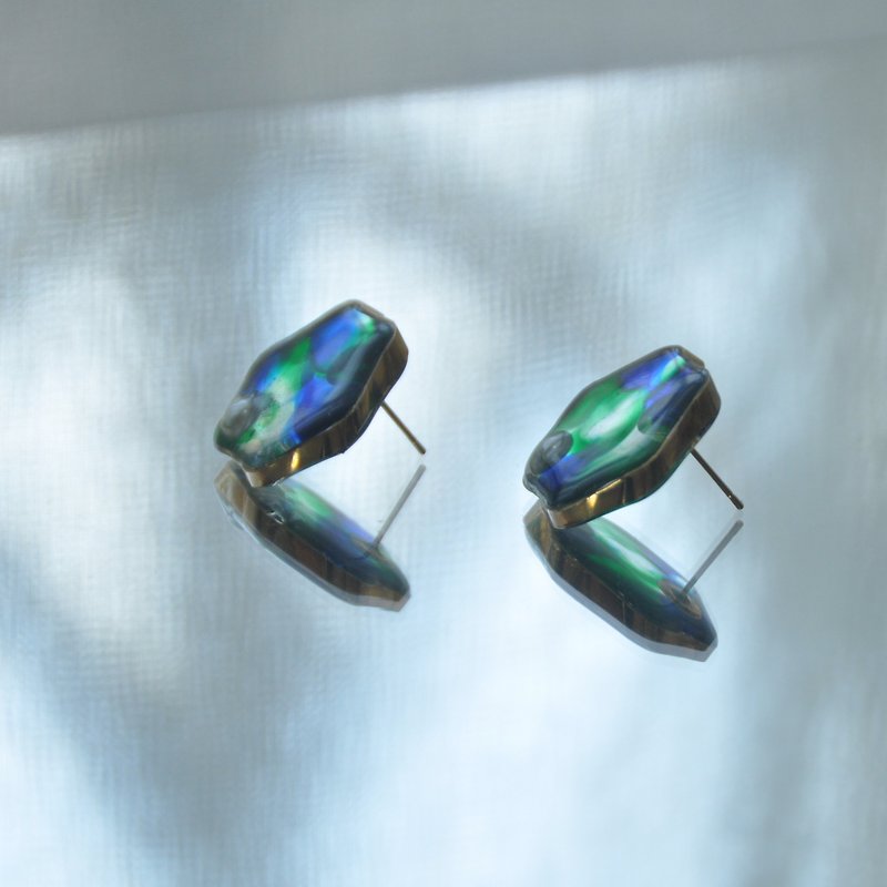 Water wave - Earrings & Clip-ons - Resin Blue