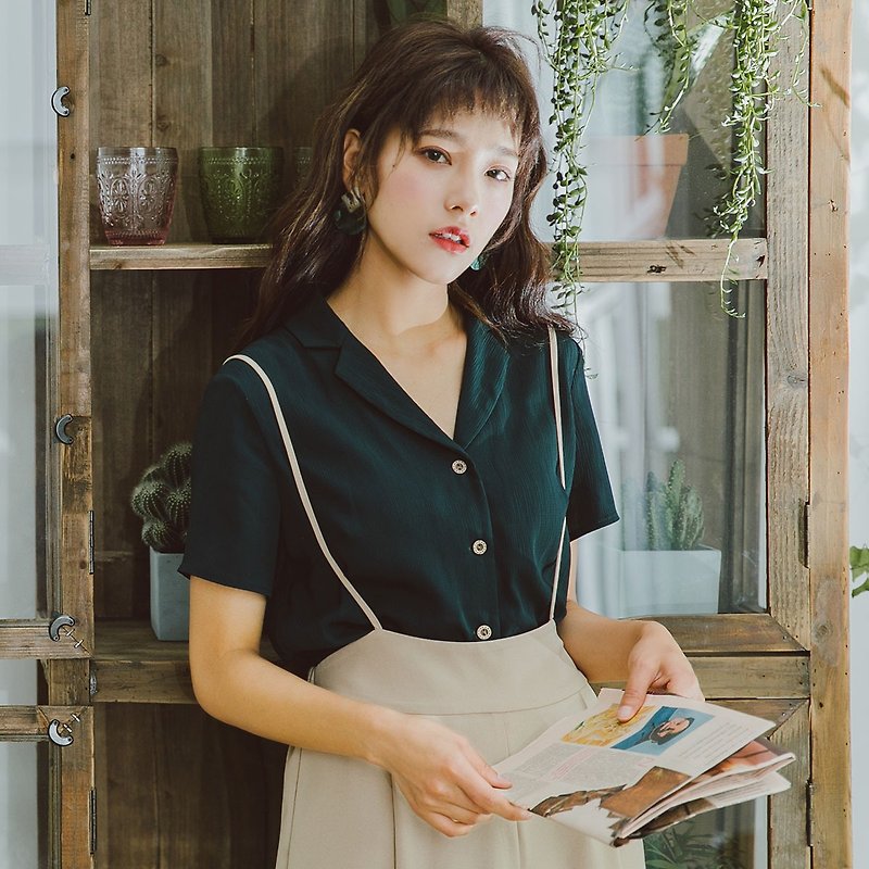 2018 summer new women's solid color suit collar short-sleeved shirt YMX8324 - เสื้อเชิ้ตผู้หญิง - เส้นใยสังเคราะห์ สีเขียว