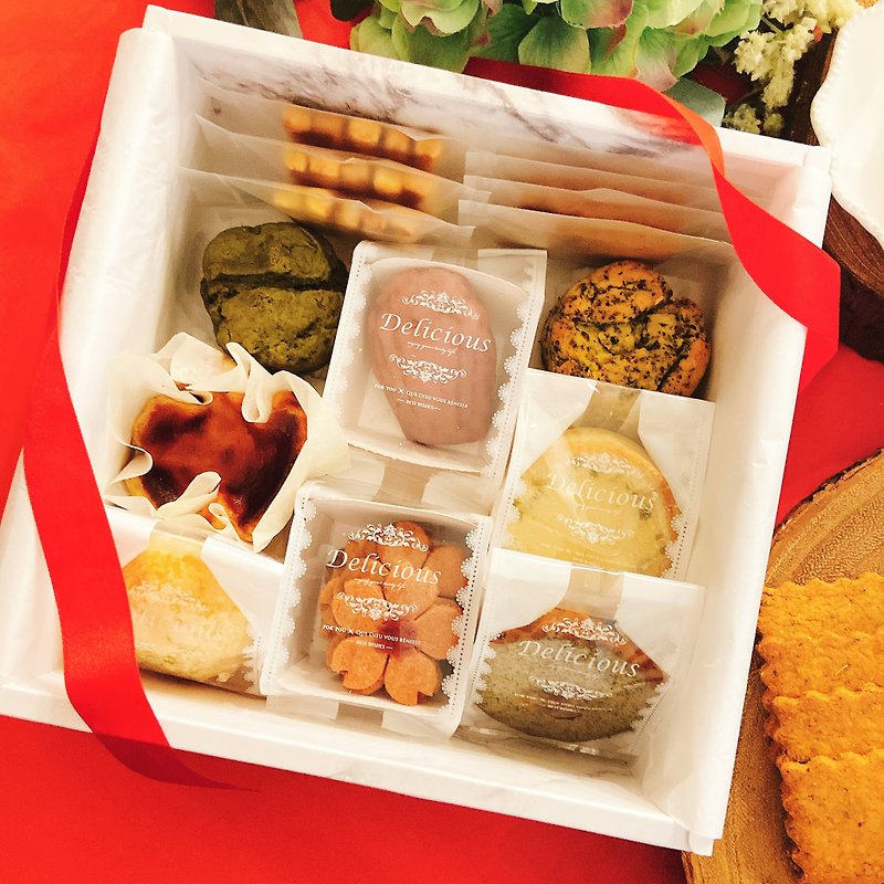 【Sweet】Blossoming Handmade Gift Box_Vegan - เค้กและของหวาน - อาหารสด 