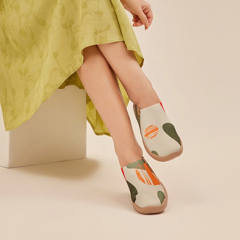 【Uin】Spanish original design | Green spread painted casual women's shoes - Women's Casual Shoes - Other Materials Multicolor