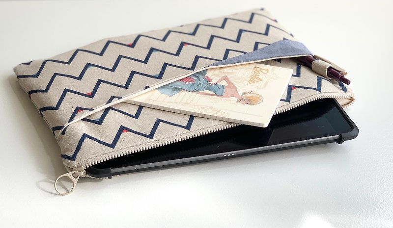 水波紋圖案多功能收納包/ iPad平板保護袋