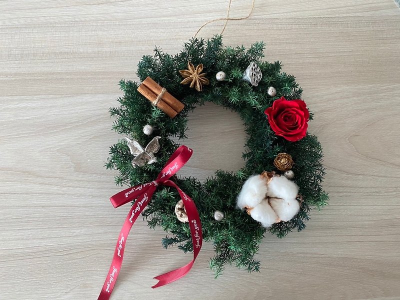 Customized Christmas wreath, everlasting cedar, unfading cedar - ช่อดอกไม้แห้ง - พืช/ดอกไม้ 