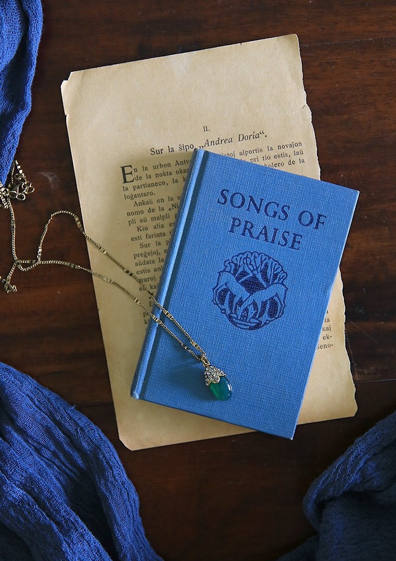 Ancient props No.69 British antique book / classic small size series / old book - หนังสือซีน - กระดาษ สีน้ำเงิน