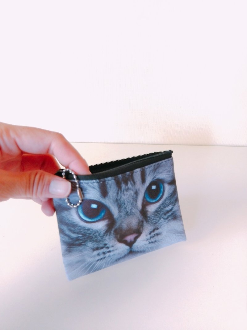 Black and white cat barcode meow cat coin purse - กระเป๋าใส่เหรียญ - ไฟเบอร์อื่นๆ สีเทา