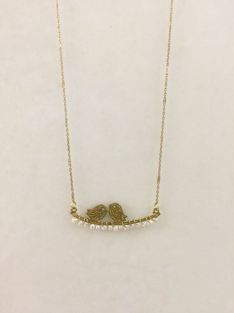 Minertés+Pearl‧Bird Bronze Necklace+ - สร้อยคอ - ไข่มุก ขาว