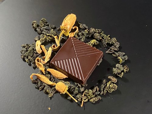 Rebirth chocolate 宜蘭茶黑巧克力綜合禮盒