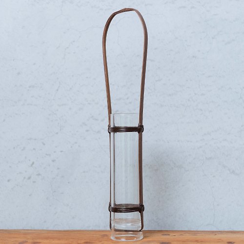 印茴-溫暖又療癒的芳療品牌 玻璃竹編花器 ( AJ-074 )