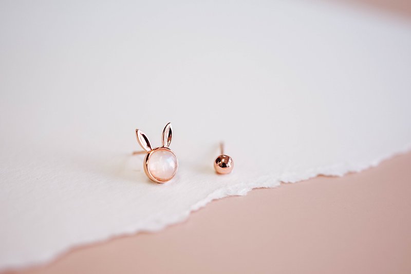 Moonstone Rabbit Bunny Rosegold Stud Earrings