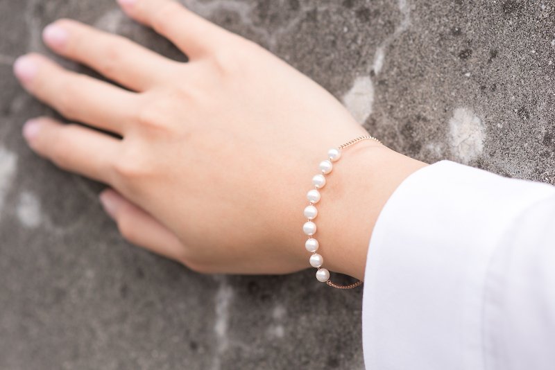 Look forward to love - Aili children's tears pearl bracelet - สร้อยข้อมือ - เครื่องเพชรพลอย ขาว
