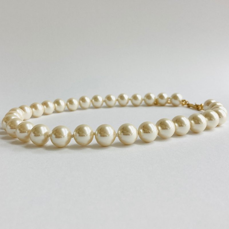 Glass pearl all knot necklace/12mm approx. 42cm+7cm/cream/made in japan - สร้อยคอ - แก้ว สีทอง