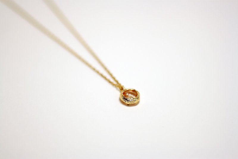 Little Peach glass crystal brass short chain - Necklaces - Gemstone Orange