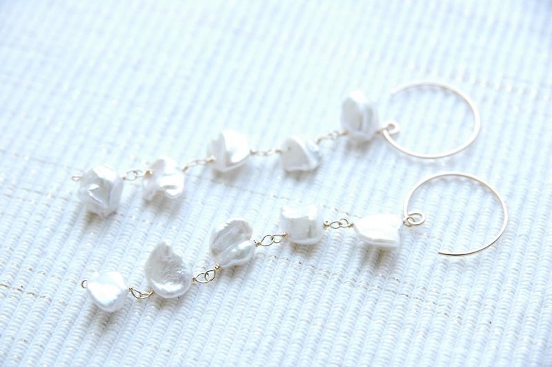 Keshipearl round hook earrings 14kgf - Earrings & Clip-ons - Pearl White