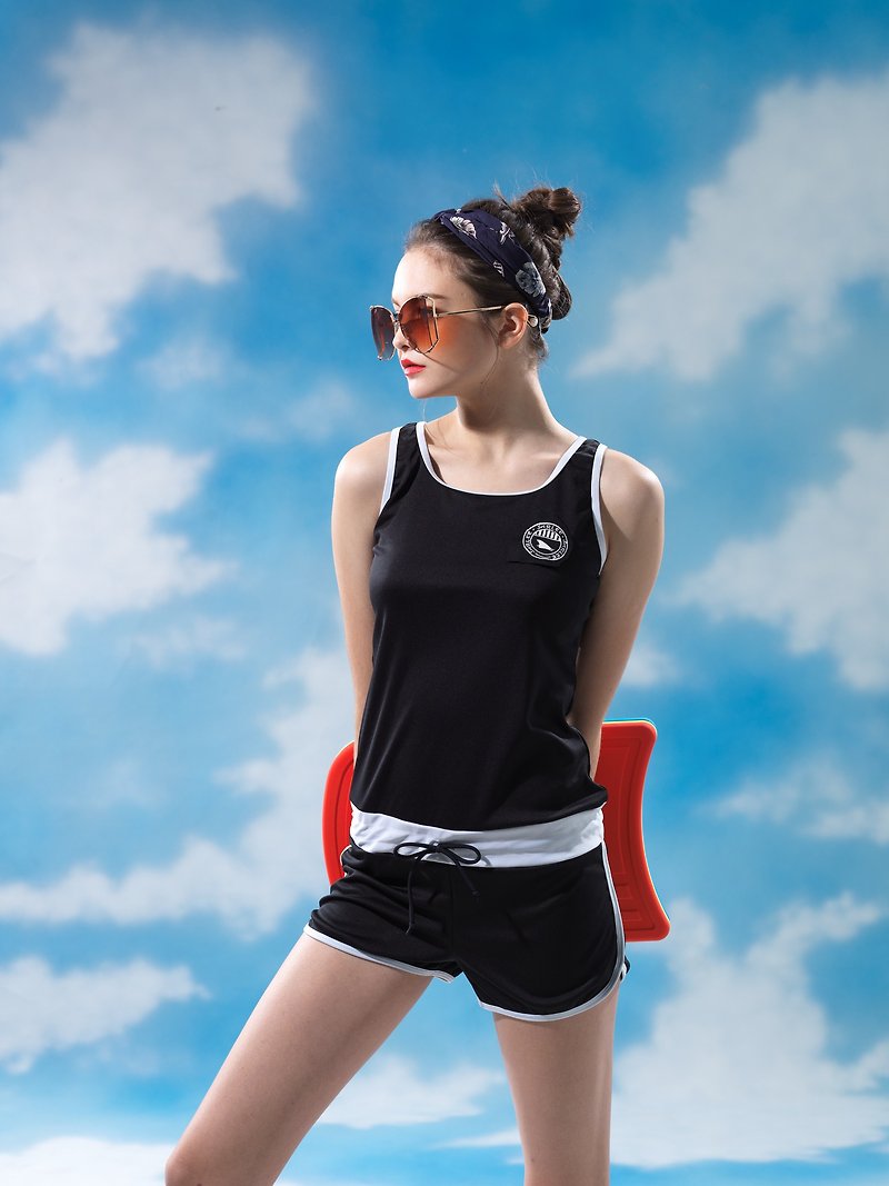 NG special plain two-piece jumpsuit swimwear (with swimming cap and pad) - ชุดว่ายน้ำผู้หญิง - ไนลอน สีดำ