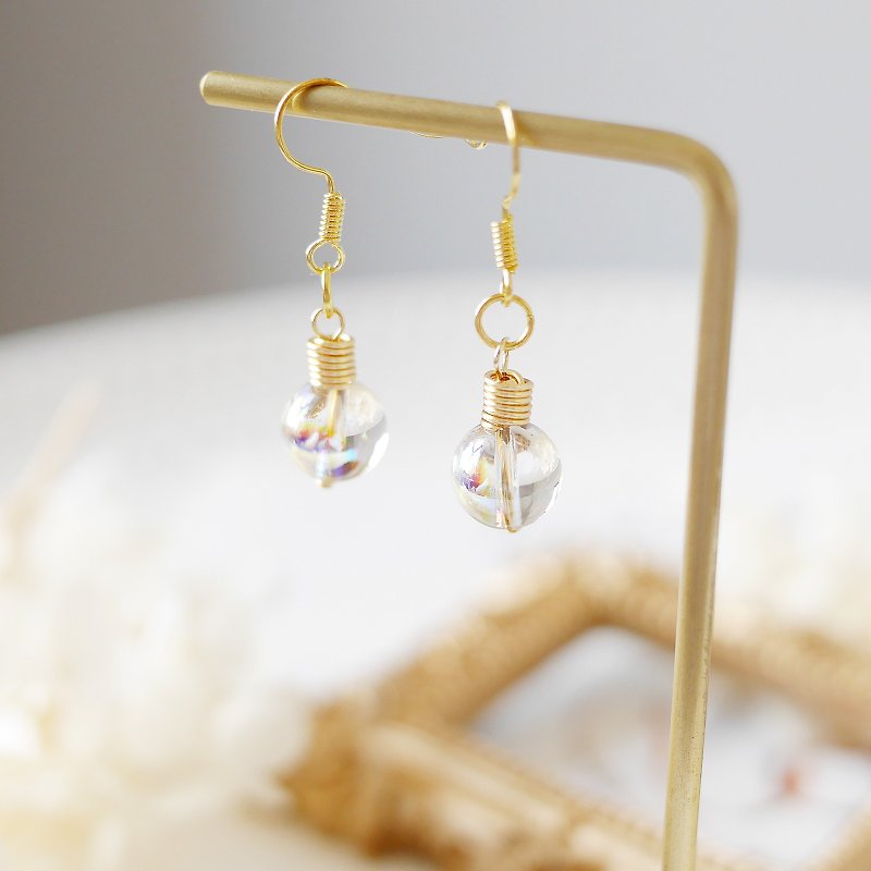 OOPS colorful transparent light bulb earrings - ต่างหู - คริสตัล สีทอง