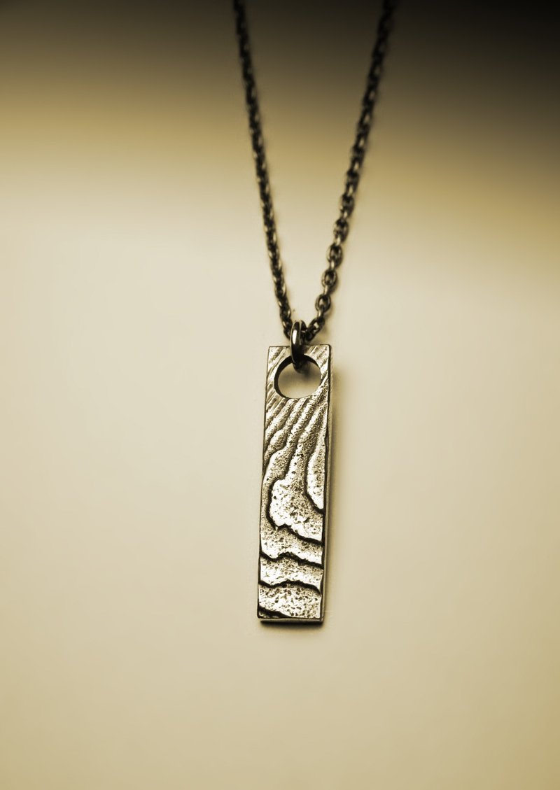 墨魚骨紋路方牌項鍊 - 項鍊 - 其他金屬 銀色