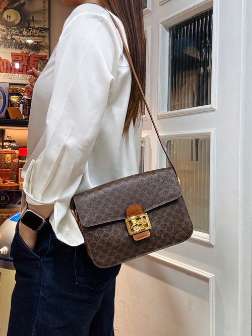 Autrefois Vintage Bags HK 中古稀有 Celine Macadam 馬車扣斜揹包 男女適用 中古包