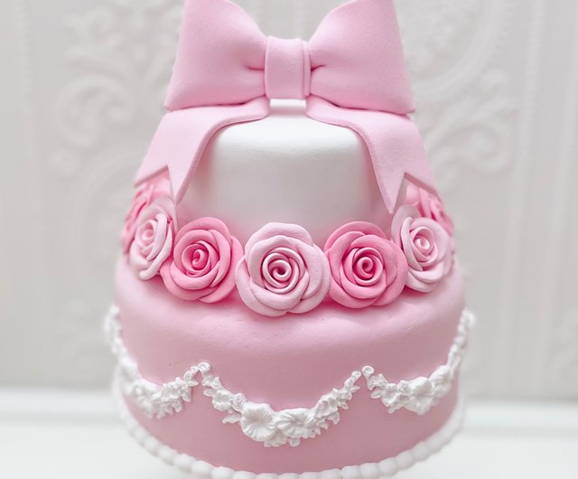 ほんのりピンクのバラのクレイケーキ ほんのりピンクのバラのクレイケーキ