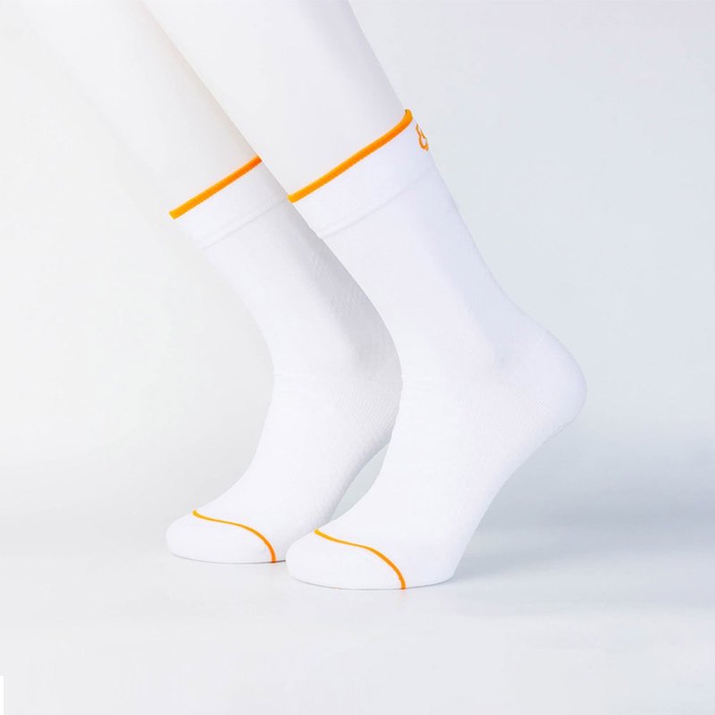 SOFT soft, comfortable, light-pressure functional socks, sports socks, mid-calf socks, Sunrise Chaoyang Orange 1 pair - ถุงเท้า - ไนลอน ขาว