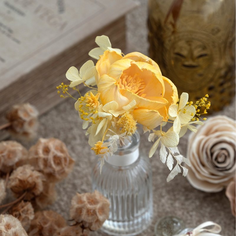 【獨家原創】花藝師手綁擴香花瓶組-沁沐暖陽 - 擺飾/家飾品 - 植物．花 黃色