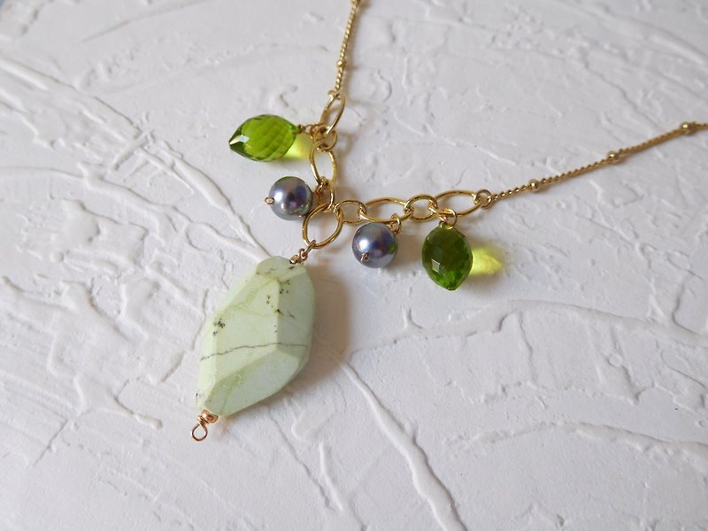 特製合金綠寶石橄欖石深灰色貝珠長鏈 - 項鍊 - 其他材質 綠色