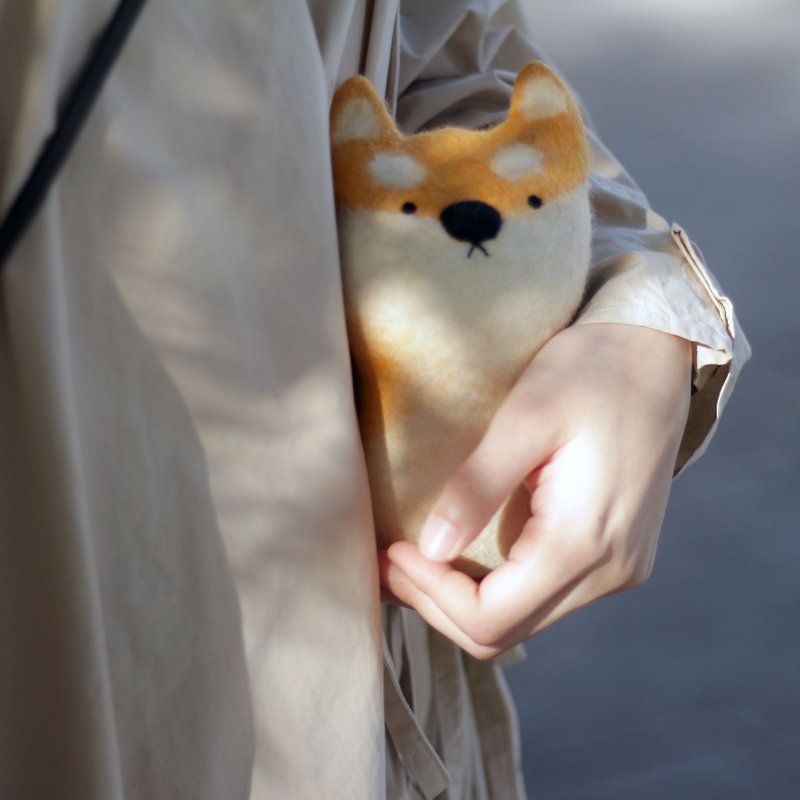 6.21【Wool felt. Wet felt】Cute daily life III ‧ Shiba Inu clutch bag - เย็บปักถักร้อย/ใยขนแกะ/ผ้า - ขนแกะ 