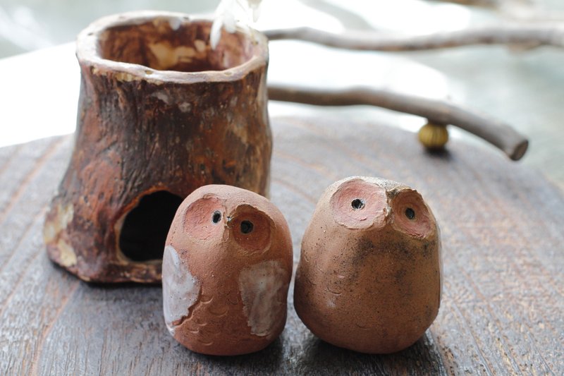 No hard work, pure hand-made ceramic owl ornaments for couples (dry vase) - ของวางตกแต่ง - ดินเผา สีนำ้ตาล