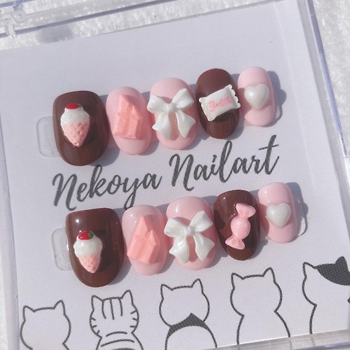 Nekoya - 貓屋穿戴甲 【草莓巧克力糖果 】一口可愛/一口甜點/精緻/冰淇淋