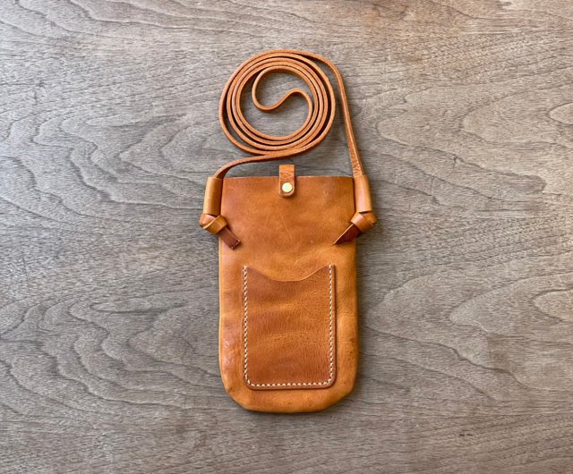 Handmade leather goods Cowhide mobile phone bag camel Shop