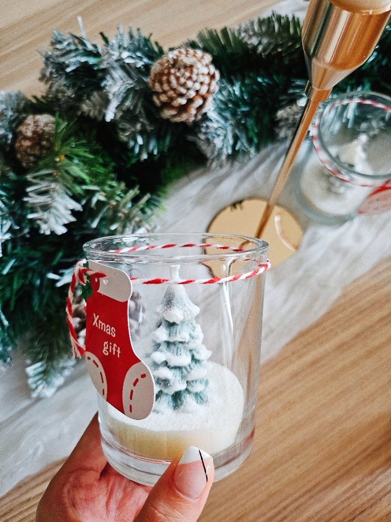 Snow Christmas tree candle cup - เทียน/เชิงเทียน - ขี้ผึ้ง 