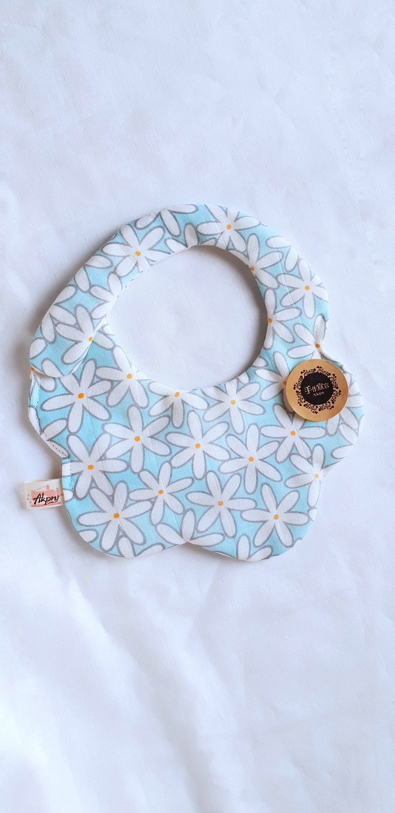 花漾-淺藍-八層紗隨性圓弧造型圍兜口水巾 - 彌月禮盒 - 棉．麻 透明
