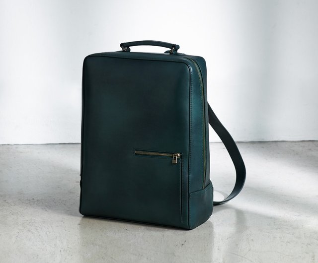 Vintage square backpack new arrivals