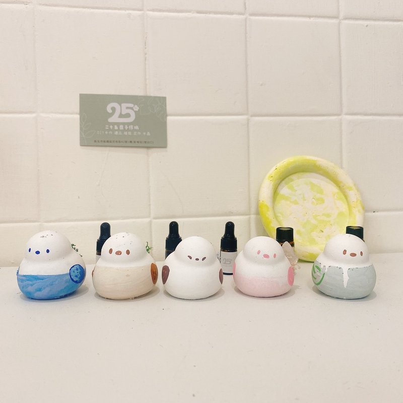 雪球鳥 山雀 手工擴香石 水晶擴香 永生花 香氛石 聖誕禮物 - 香氛/精油/擴香 - 水泥 