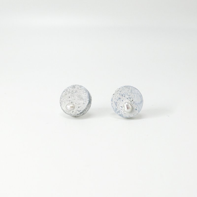 隕石系列-隕石珍珠水泥耳環(生日禮物/情人禮物) - 耳環/耳夾 - 水泥 灰色