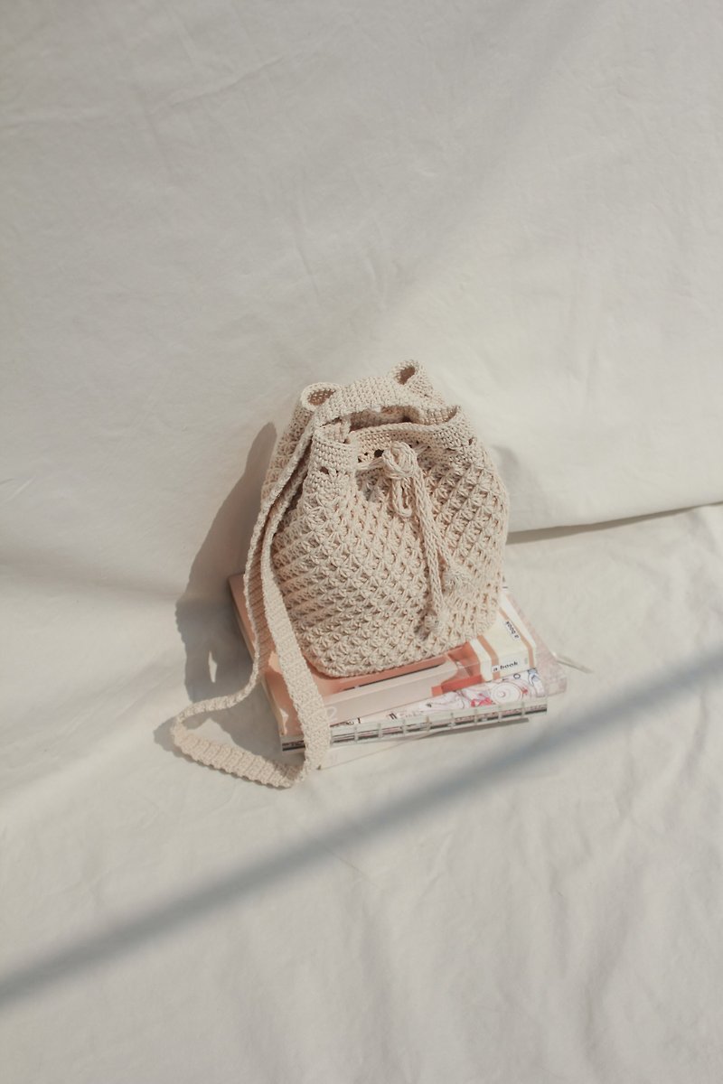 Crossbody Bag Whan-Whan ,Crochet bag ,Shoulder Bag ,Handmade Stuff - 水桶袋/索繩袋 - 其他材質 