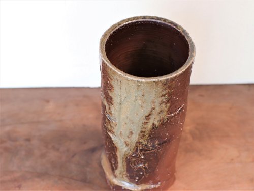 備前焼 花入れ h3-106 - ショップ 宗兵衛窯 花瓶・植木鉢 - Pinkoi