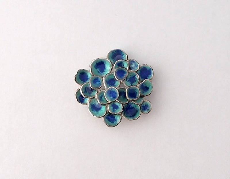 Cloisonne Brooch Silver925 Navy Blue- Teal Enamel Glass mori - Brooches - Other Metals Blue