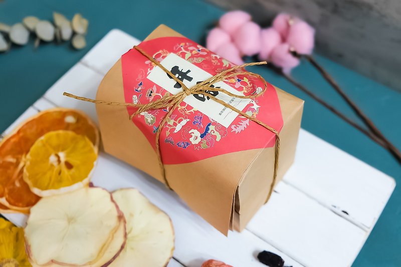 [Heguo] Taste of New Year - Comprehensive dried fruits wrapped in kraft paper - Dried Fruits - Other Materials White