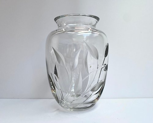 HappyDuckVintage 手工雕刻水晶 Nachtmann 德國 1970 年代復古花瓶