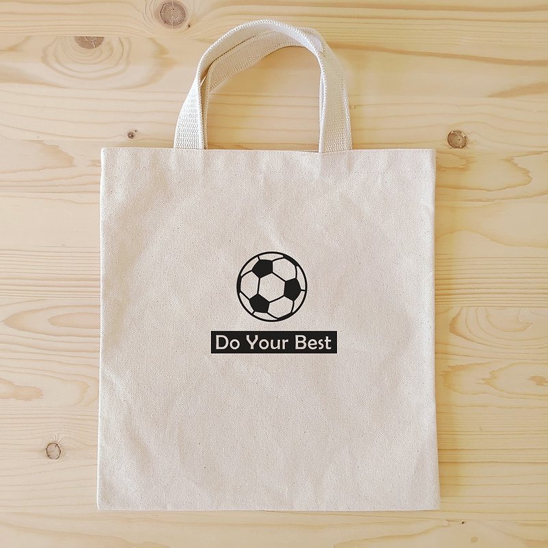 Love sports _ football flat tote / book bag - กระเป๋าถือ - ผ้าฝ้าย/ผ้าลินิน สีดำ