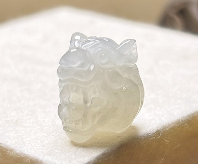 翡翠 タイガー 置物 ヒスイ本翡翠ヒキュウ天然石AAAジェダイト金銭貔貅ペア置物風水物 石街