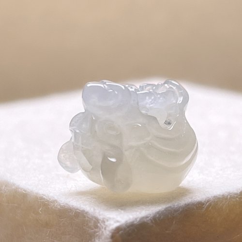 アイスジェダイト彫刻タイガーヘッド天然ビルマ翡翠ギフト