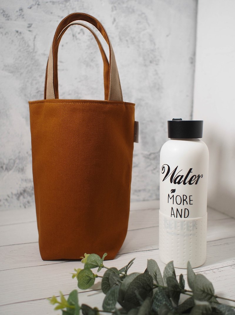 Jiajiajiu S series water bottle bag/drink bag/portable canvas bag/temperament Brown style - Beverage Holders & Bags - Cotton & Hemp Brown