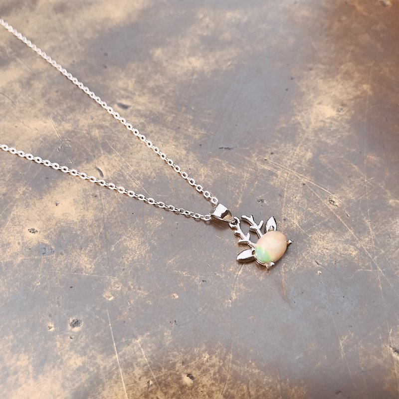 Opal Cute Deer Sterling Silver Necklace - สร้อยคอ - เงินแท้ สีเงิน