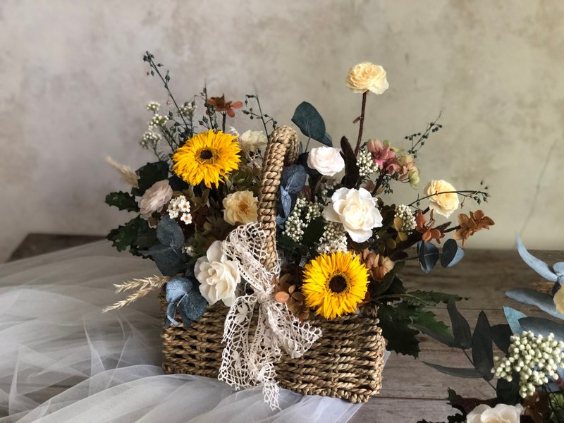 【竒花】向陽永生花藍 乾燥花禮 生日禮物 情人節 開幕喬遷禮物 - 乾燥花/永生花 - 植物．花 