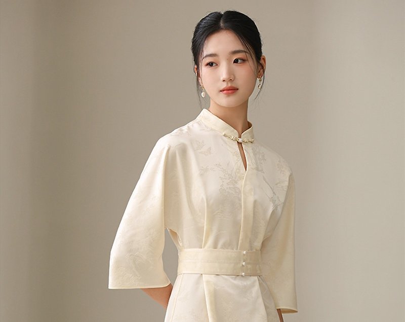 Ningzhi New Chinese Style Loose Improved Stand Collar Dress - ชุดเดรส - วัสดุอื่นๆ ขาว