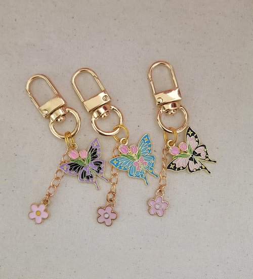カラフルで豪華な蝶のキーホルダー。 - ショップ MINGMINGMORU